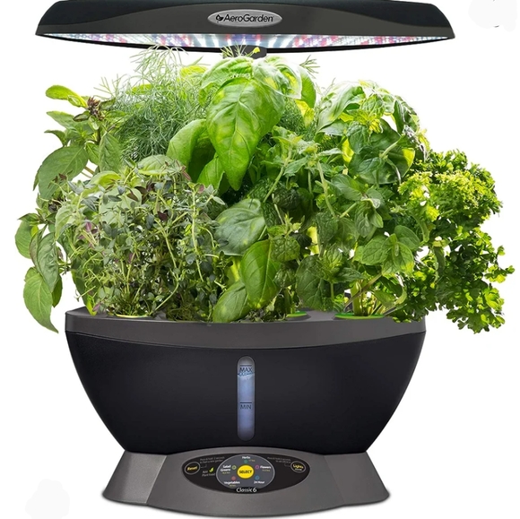 Aerogarden 6 Gardening Dystem - Picture 1 of 5